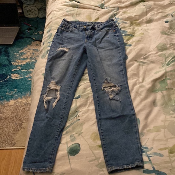Old navy straight O.G ripped jeans - Picture 2 of 4